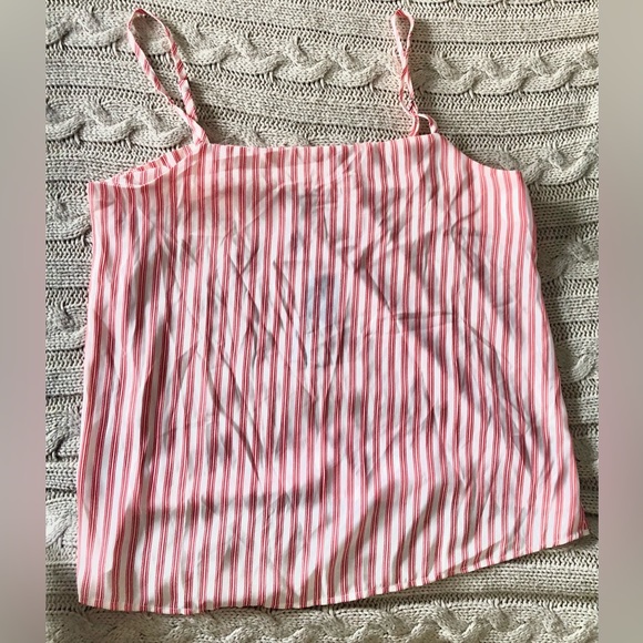 Tops - Pop‎ sugar Large tank top